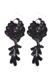 Rose Pearl Earrings in Black